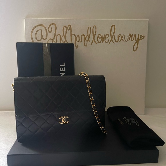 AUTHENTIC CHANEL QUILTED LAMBSKIN CC FLAP BAG - Picture 2 of 8